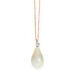 A NATURAL PEARL AND DIAMOND PENDANT AND CHAIN in 18ct rose gold, comprising of an old cut diamond