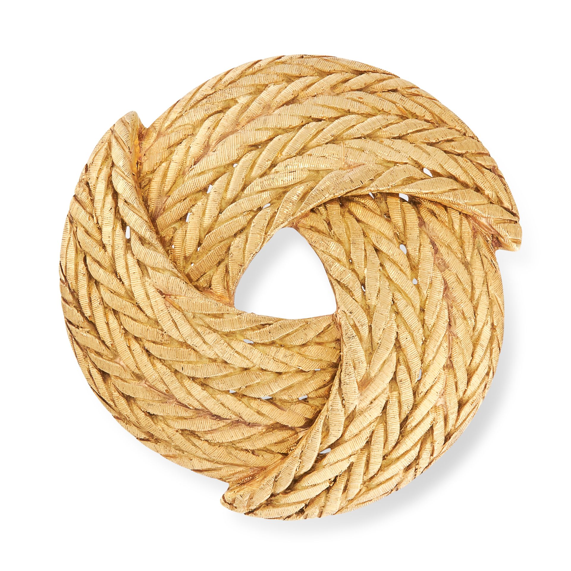 A TEXTURED GOLD BROOCH, BUCCELLATI in 18ct yellow gold, comprising of three intertwining textured