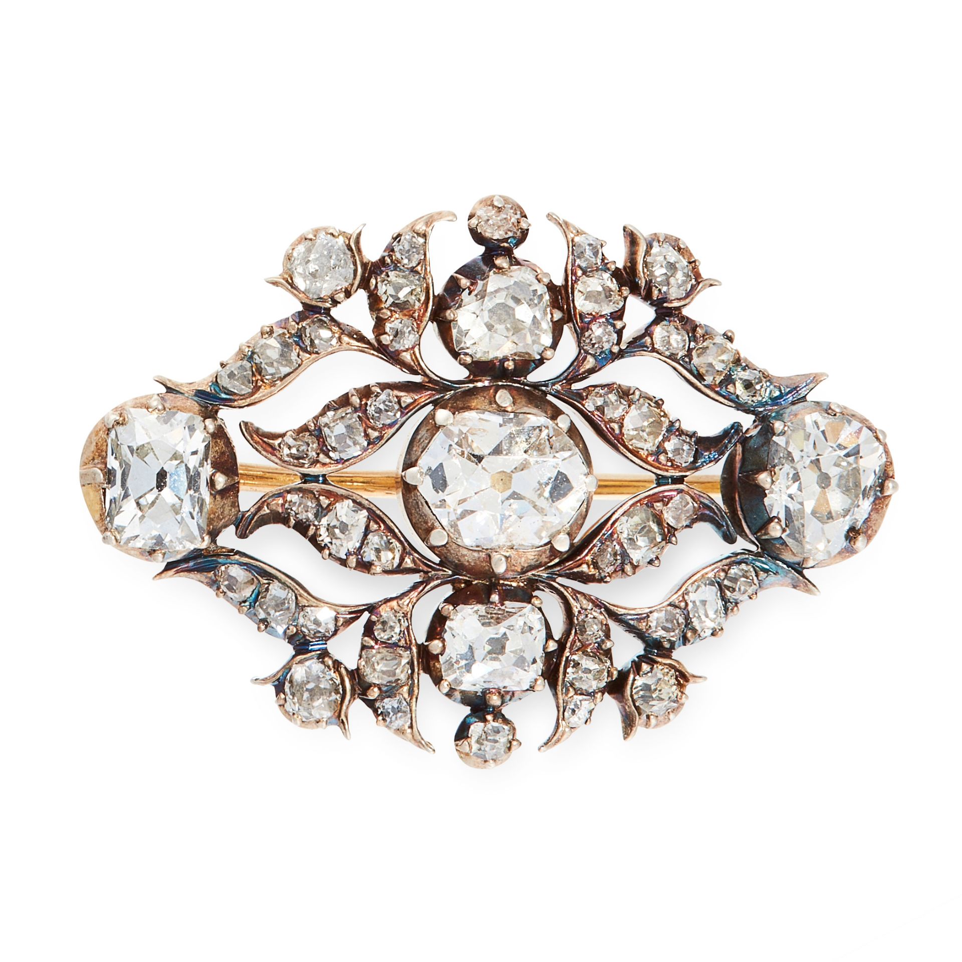 AN ANTIQUE DIAMOND BROOCH, EARLY 19TH CENTURY in yellow gold and silver, set with a principal