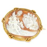 AN ANTIQUE CARVED CAMEO BROOCH, 19TH CENTURY in yellow gold, the oval shell cameo carved in detail