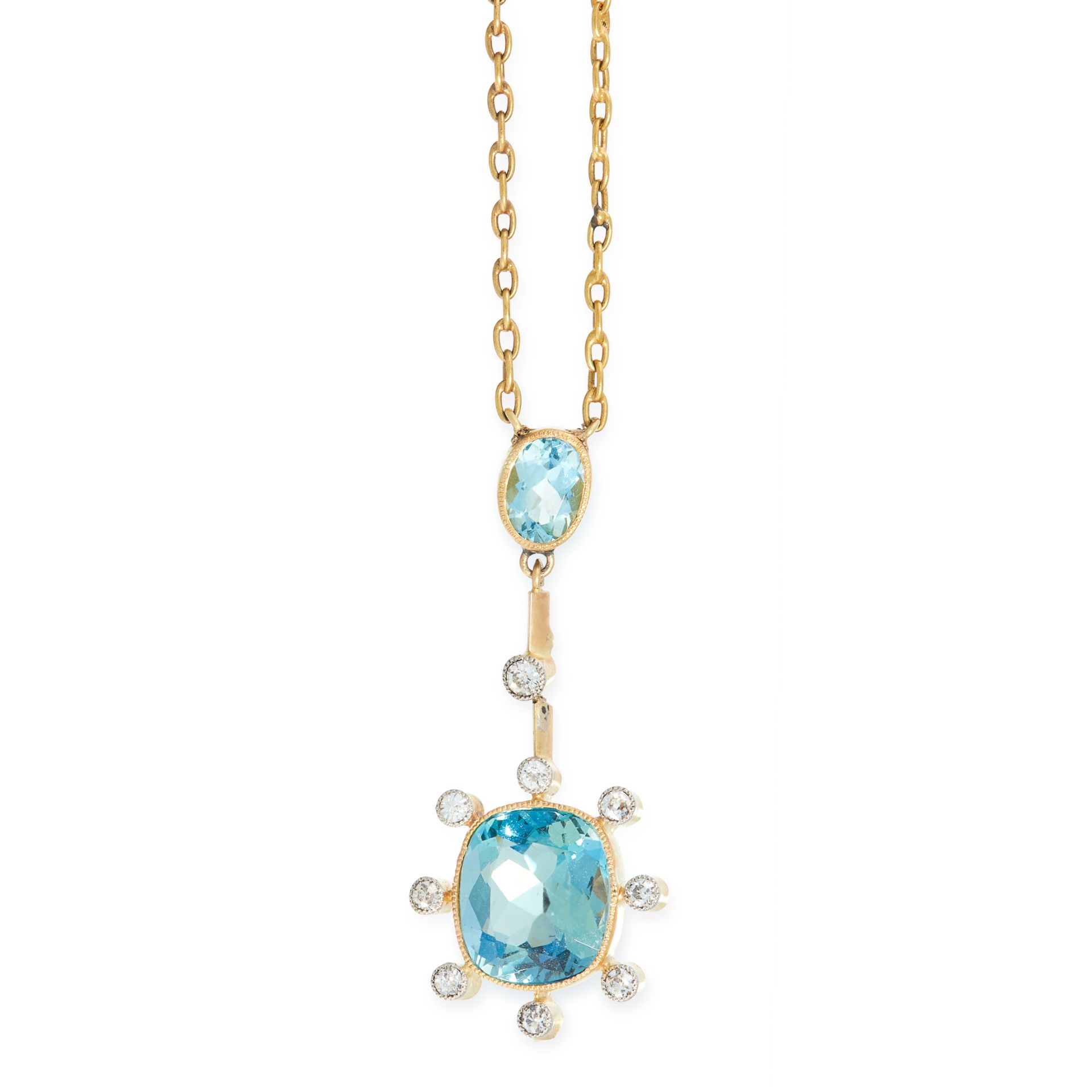 AN AQUAMARINE AND DIAMOND PENDANT NECKLACE, EARLY 20TH CENTURY in yellow gold, set with a cushion