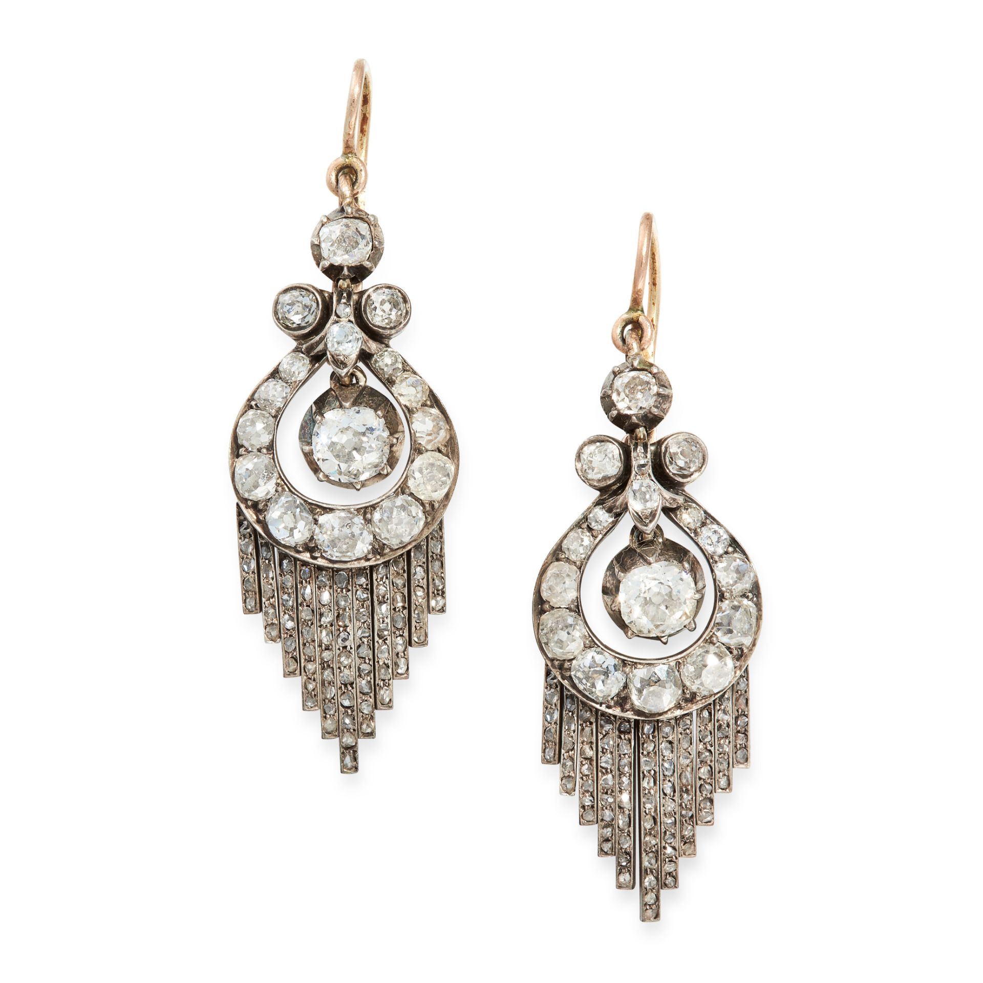 A PAIR OF ANTIQUE DIAMOND EARRINGS, 19TH CENTURY in yellow gol and silver, each set with a principal