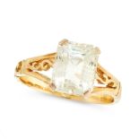 A YELLOW SAPPHIRE DRESS RING in yellow gold, set with an emerald cut yellow sapphire of 2.58 carats,
