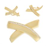 A DIAMOND KISS BROOCH AND EARRINGS SUITE, PALOMA PICASSO, TIFFANY & CO, CIRCA 1980 in 18ct yellow