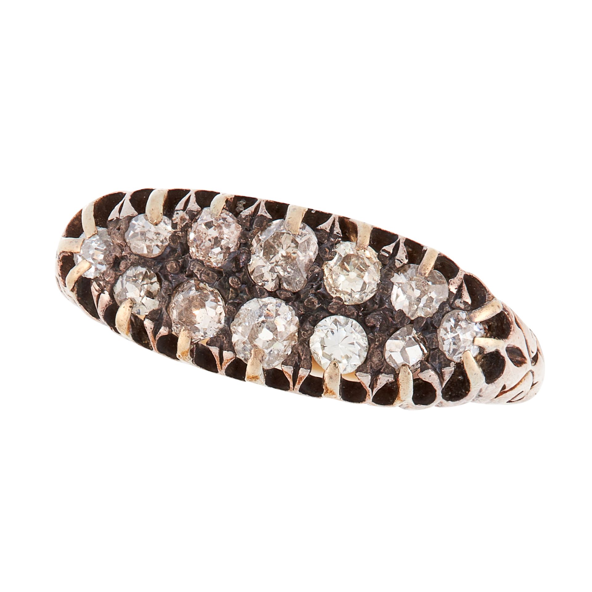 AN ANTIQUE DIAMOND HALF ETERNITY BAND RING, 19TH CENTURY in high carat yellow gold, the face set