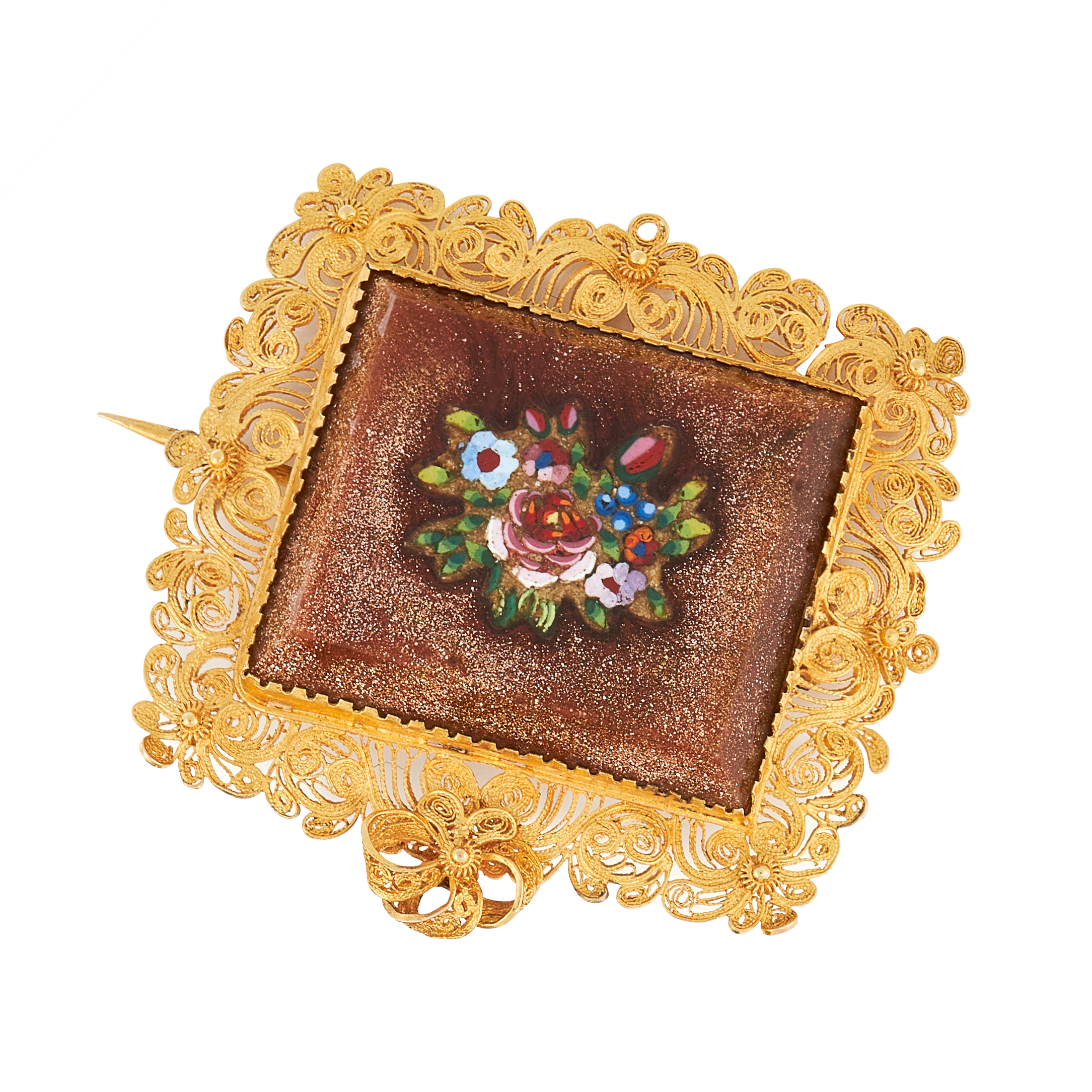 AN ANTIQUE HARDSTONE MICROMOSAIC BROOCH, 19TH CENTURY in high carat yellow gold, set with a square