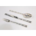 AN EDWARDIAN SILVER THREE PIECE CHRISTENING SET WITH "BAMBOO" HANDLES, WILLIAM HUTTON & SONS LTD., S