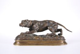 FRENCH SCHOOL, LATE 19th CENTURY, AN ANIMALIER BRONZE OF A HOUND