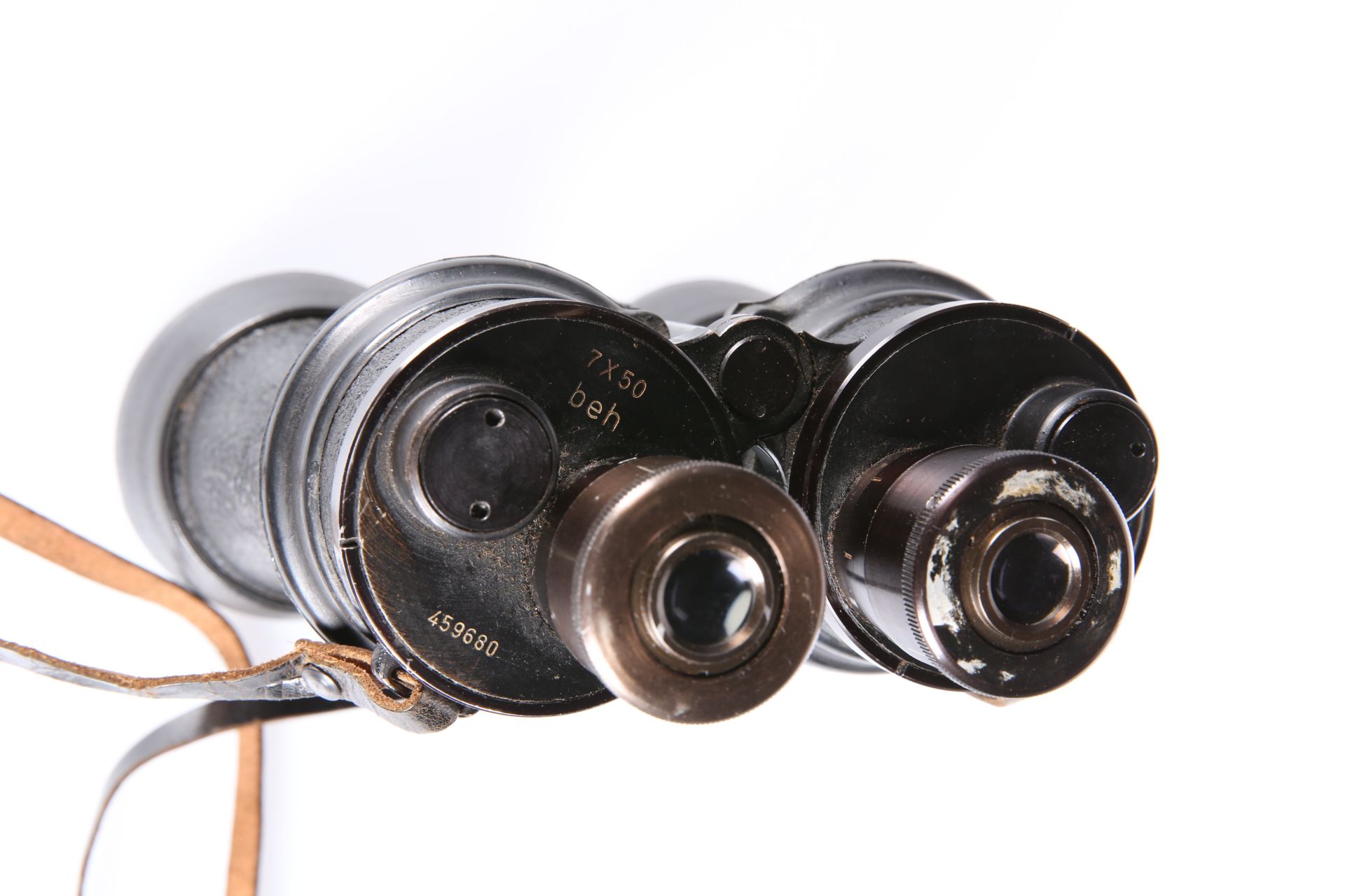 A PAIR OF WORLD WAR II KRIEGSMARINE BINOCULARS - Image 2 of 4