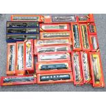 BOXED HORNBY O GAUGE TRAINS AND ROLLING STOCK,