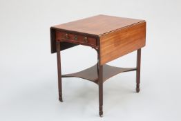 A CHIPPENDALE PERIOD MAHOGANY PEMBROKE TABLE