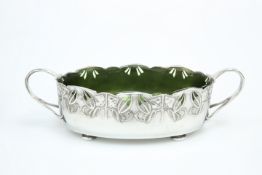 A TUDRIC PEWTER BOWL WITH ORIGINAL GLASS LINER