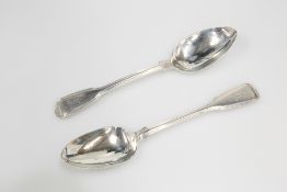 A PAIR OF WILLIAM IV SILVER TABLE SPOONS, MARY CHAWNER, LONDON 1836