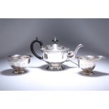 A GEORGE V THREE PIECE SILVER TEA SERVICE, EMILE VINER, SHEFFIELD 1930