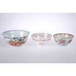 THREE CHINESE PORCELAIN BOWLS, the first painted in a Famille Verte palette