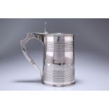 A GOOD GEORGE III SILVER TANKARD, SOLOMON HOUGHAM, LONDON 1805