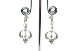 A PAIR OF DIAMOND PENDENT EARRINGS