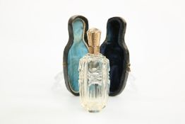 A 19th CENTURY GOLD-MOUNTED CUT-GLASS SCENT BOTTLE, PROBABLY FRENCH