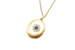 A LATE 19TH CENTURY SAPPHIRE AND DIAMOND-SET LOCKET PENDANT