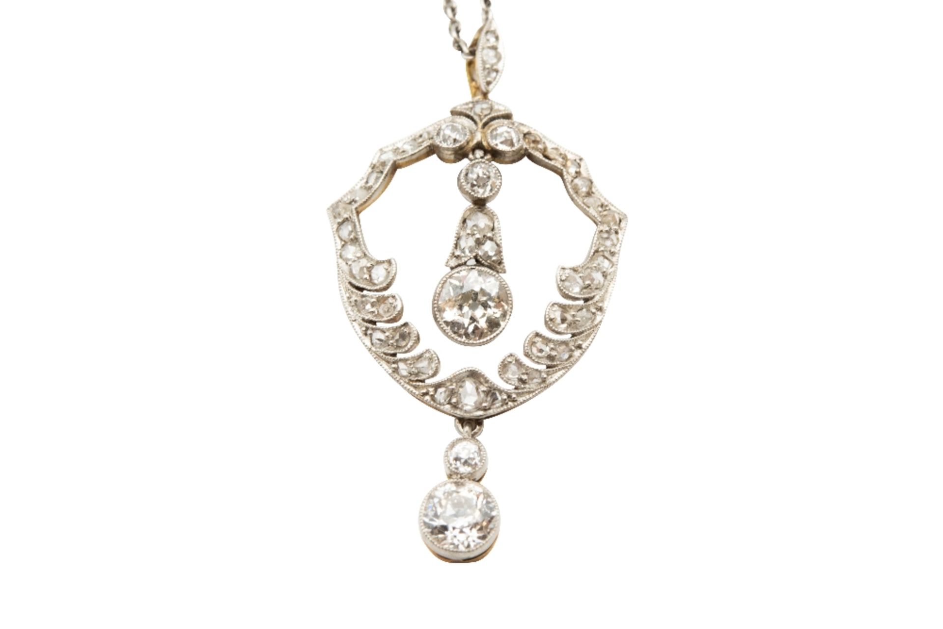 AN EARLY 20TH CENTURY DIAMOND PENDANT NECKLACE - Bild 5 aus 5