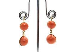 A PAIR OF CORAL PENDENT EARRINGS