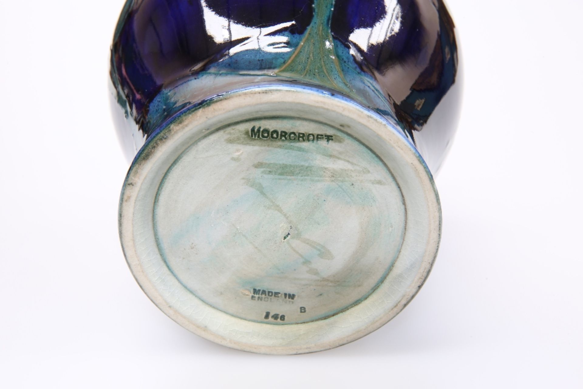 A "MOONLIT BLUE" VASE, CIRCA 1925 - Bild 2 aus 2