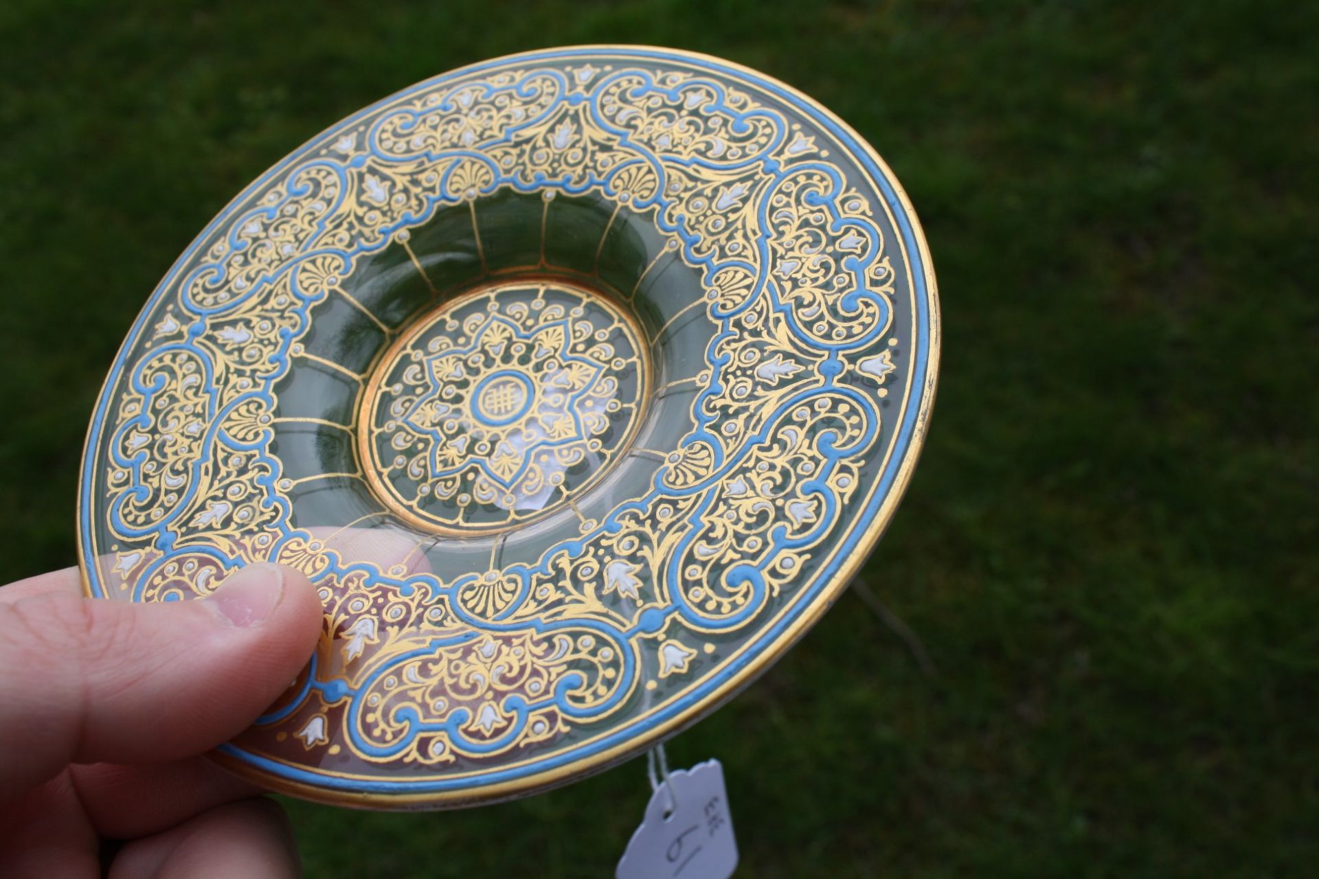 A VENETIAN ENAMEL AND GILT PAINTED DISH, MURANO, LATE 19th CENTURY, - Bild 6 aus 7