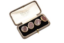 A PAIR OF HARDSTONE INTAGLIO CUFFLINKS