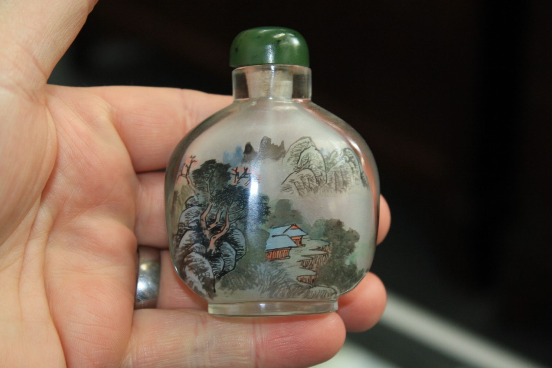 A GROUP OF FIVE CHINESE SNUFF BOTTLES, including two glass - Image 4 of 13
