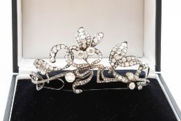 A DIAMOND TIARA, CIRCA 1900