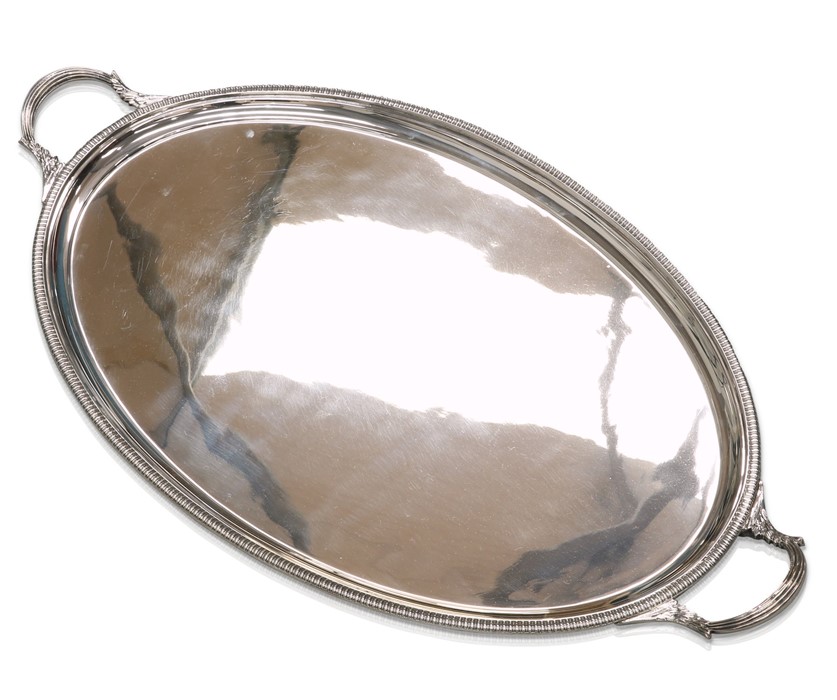 A LARGE GEORGE V SILVER TRAY