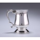 AN ELIZABETH II SILVER TANKARD