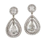 A PAIR OF DIAMOND PENDANT EARRINGS