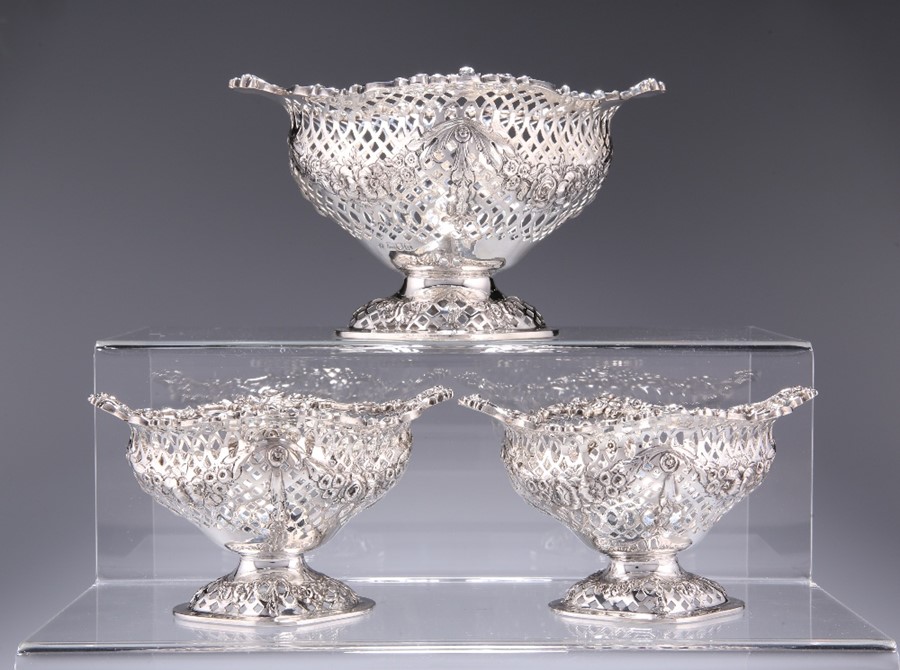A SET OF THREE VICTORIAN SILVER DISHES
