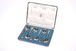 A SET OF SIX GEORGE VI SILVER DESSERT SPOONS