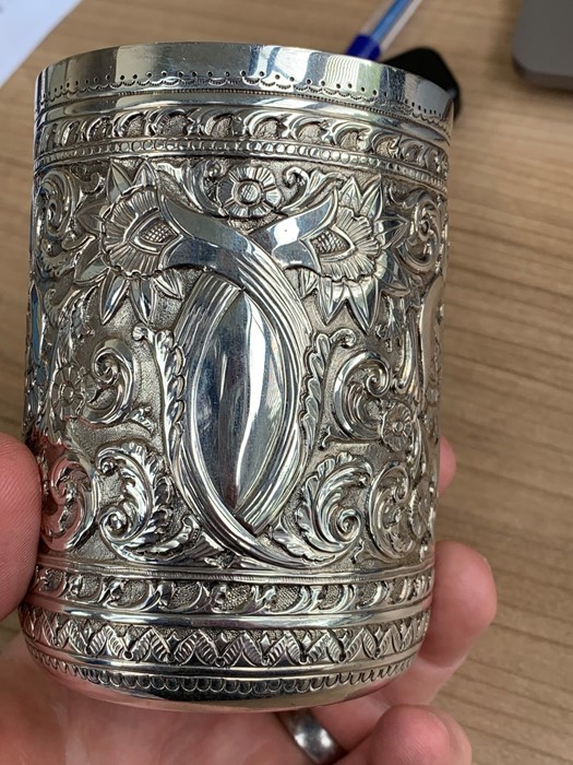 A VICTORIAN SCOTTISH SILVER BEAKER - Image 8 of 9