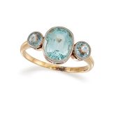 AN AQUAMARINE THREE-STONE RING