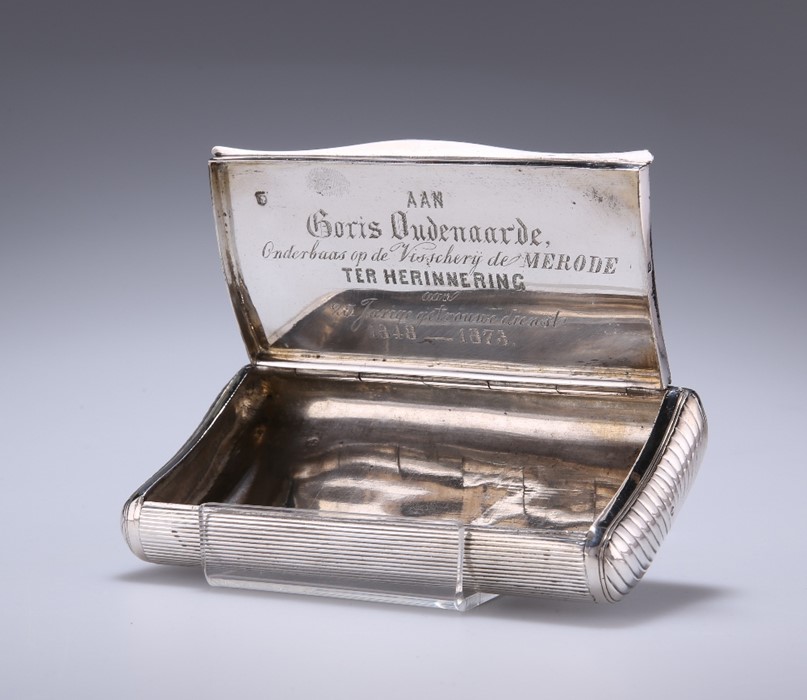 A DUTCH SILVER CIGAR CASE