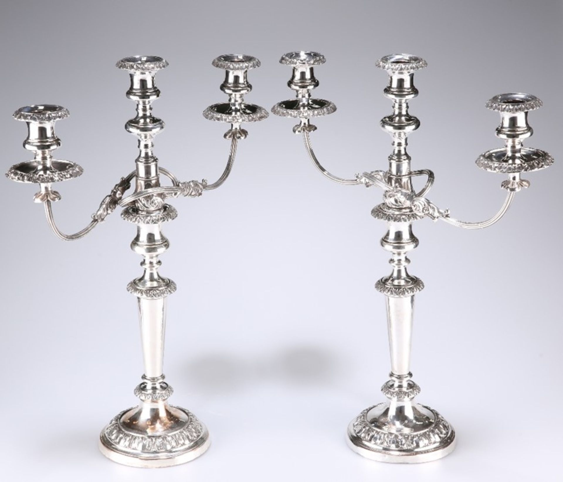 A LARGE PAIR OF 19TH CENTURY SILVER-PLATED (ON COPPER) CANDELABRA - Bild 2 aus 3