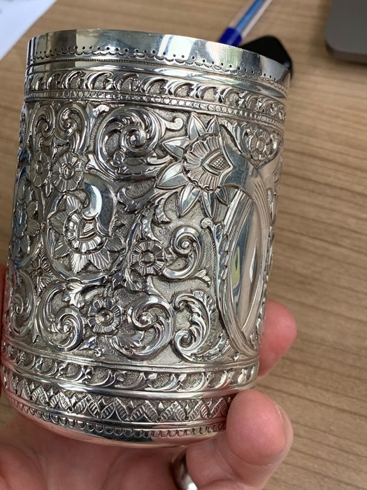 A VICTORIAN SCOTTISH SILVER BEAKER - Image 7 of 9