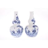 A PAIR OF CHINESE BLUE AND WHITE PORCELAIN GOURD VASES