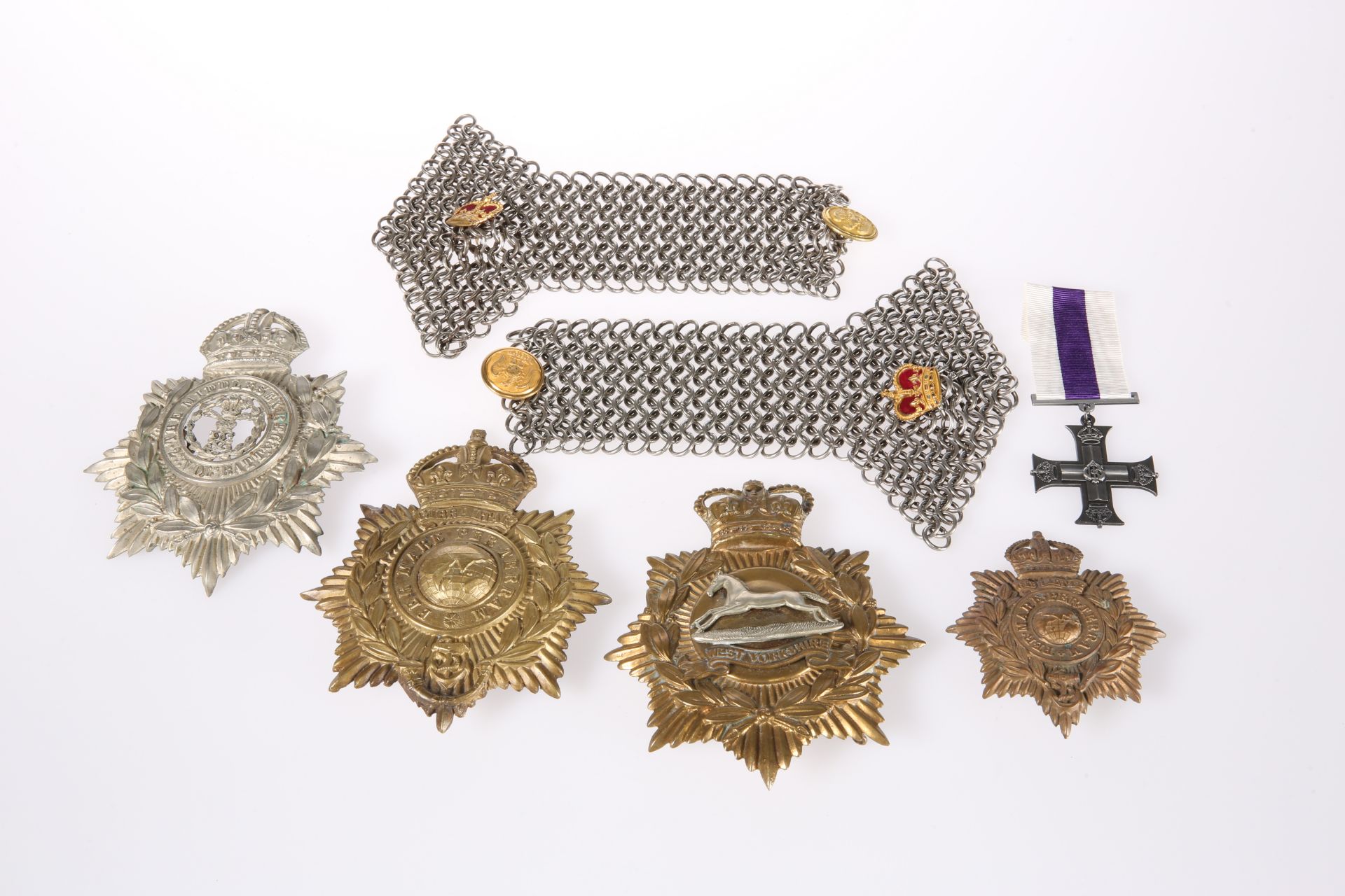 A PAIR OF OFFICER'S SHOULDER CHAINS OF THE ROYAL SCOTS GREYS, POST-1952