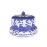 A 19TH CENTURY BLUE JASPER STILTON DISH AND COVER