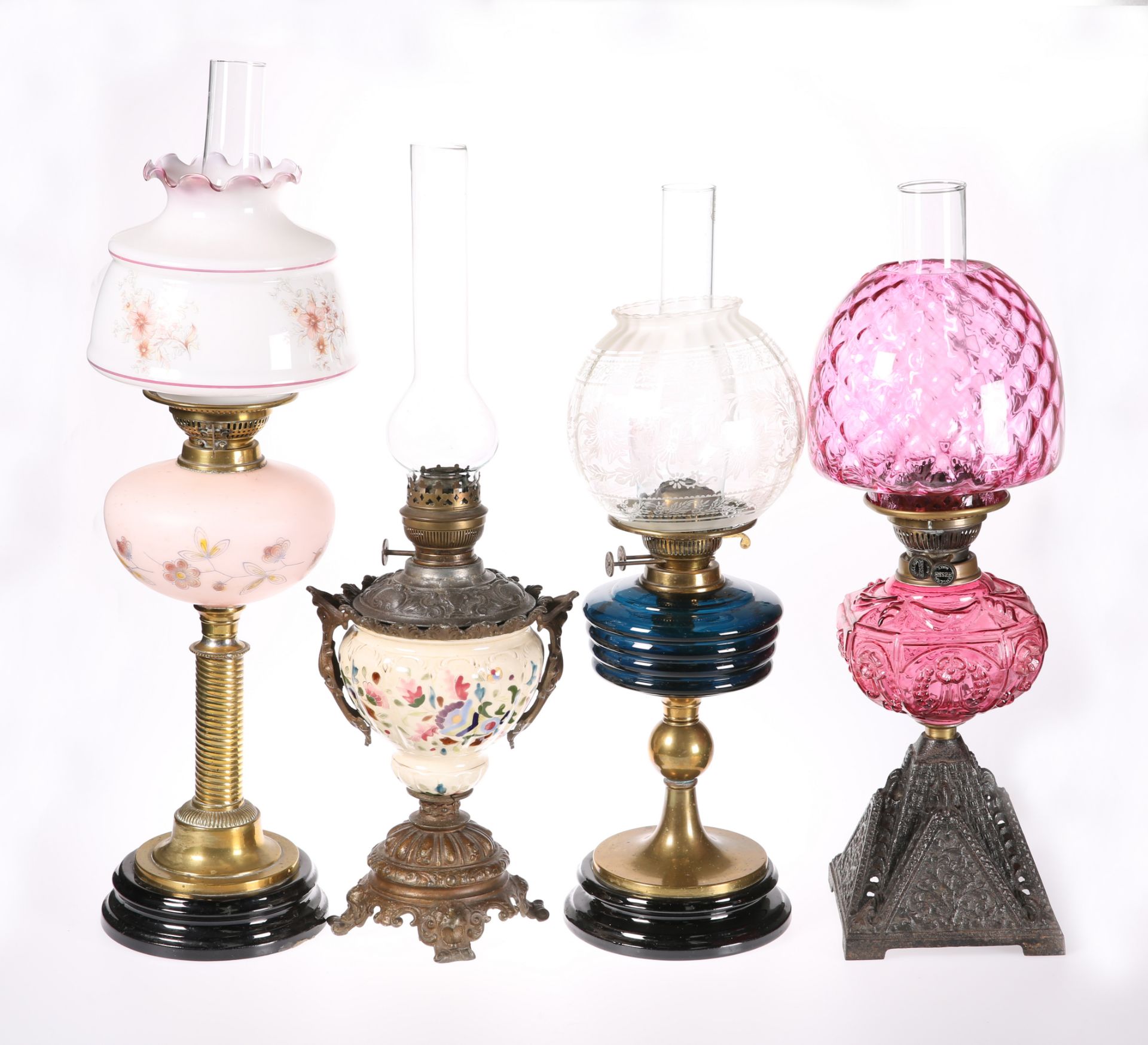 FOUR VICTORIAN OIL LAMPS