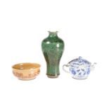 THREE PIECES OF CHINESE PORCELAIN