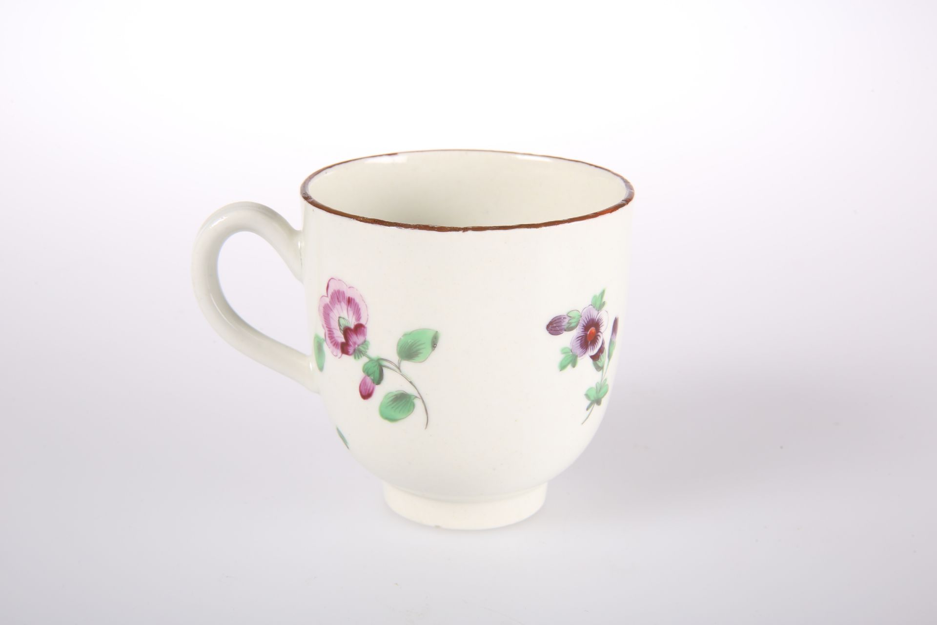 A WORCESTER COFFEE CUP, CIRCA 1770 - Bild 2 aus 2