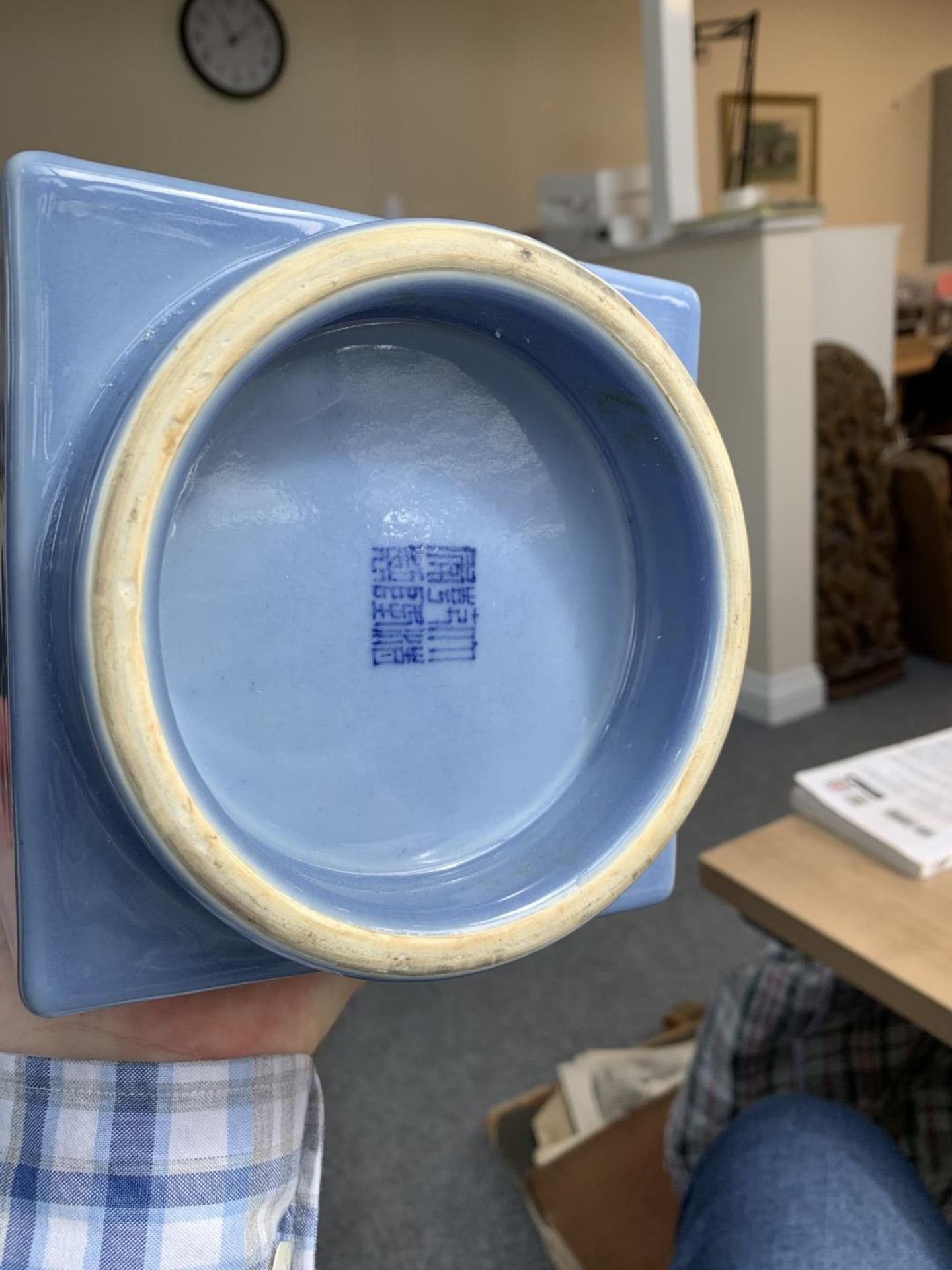 A CHINESE BLUE-GLAZED CONG VASE - Image 7 of 7