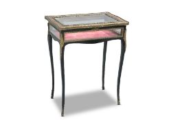 A 19TH CENTURY GILT-METAL MOUNTED "BOULLE" BIJOUTERIE TABLE