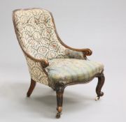 A VICTORIAN SIMULATED ROSEWOOD PARLOUR CHAIR