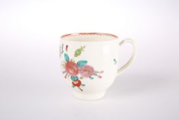 A WORCESTER COFFEE CUP, CIRCA 1770